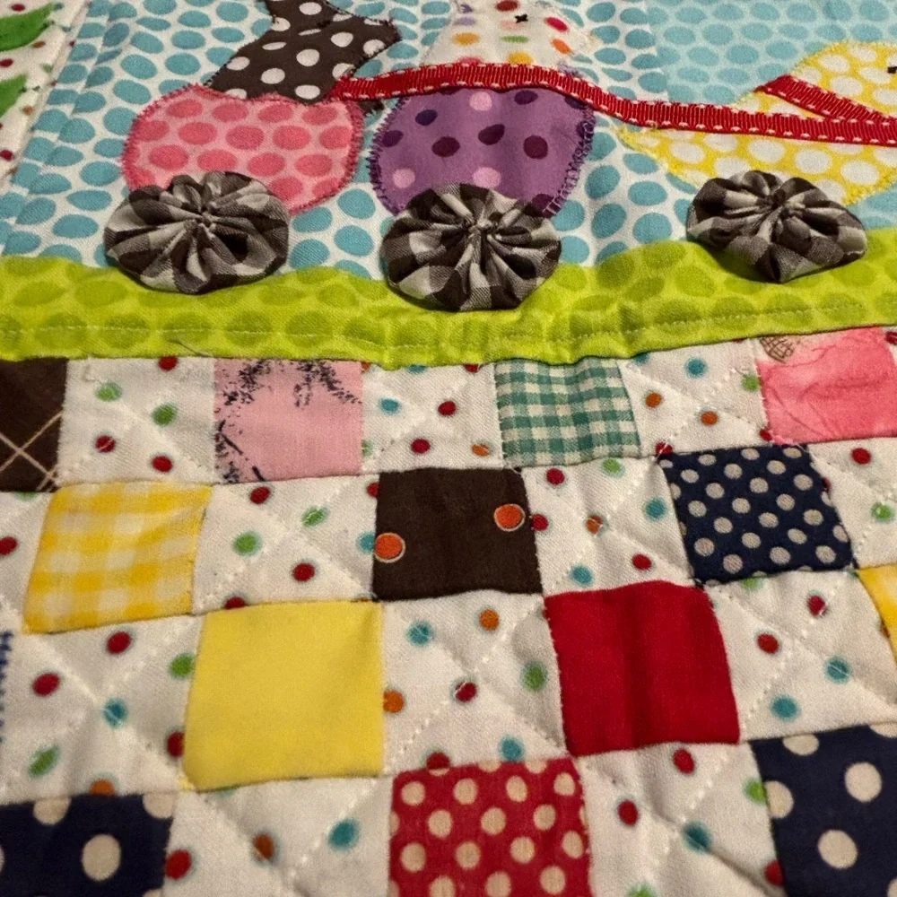 Quilt Chicks And Rabbits Polka Dots Wall Art 16x18